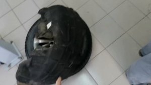 Skoda KODIAQ стук в задней правой части автомобиля.