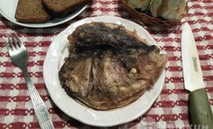 Жареные рыбьи головы