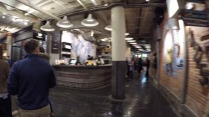 ⁴ᴷ Walking Tour of Chelsea Market in Manhattan, NYC (at 10th Avenue & 15th Street)