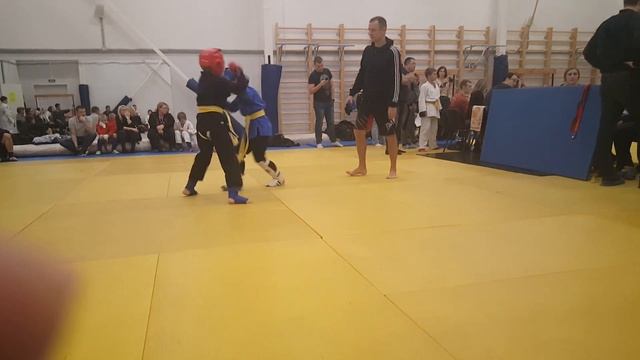 Самбо 9-10 лет до 34 кг 25.11.2016 смотреть онлайн