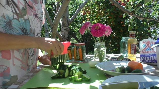 Пряные огурцы на зиму. Огурчики с праздничным вкусом и видом))) смотреть онлайн