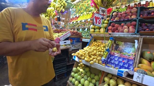 Египет Хургада. Старый район Эль-Дахар. Купили всё что нужно было. смотреть онлайн