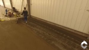 Устройство бетонного пола с упрочненным верхним слоем