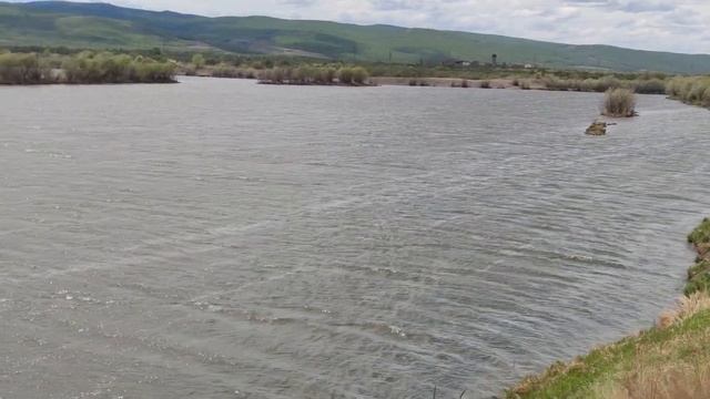 Рыбалка на большом котловане | Спалил сети | Улов на "Стреле" смотреть онлайн