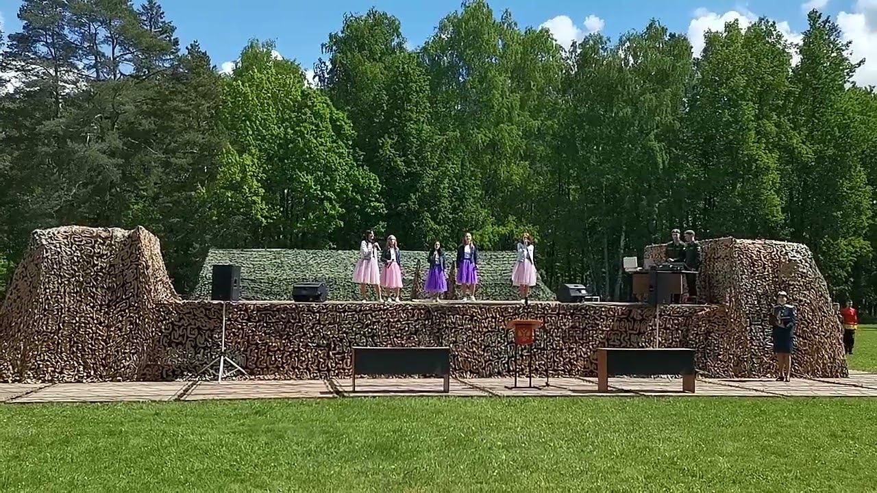 Триумф - Идет солдат по городу смотреть онлайн