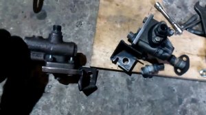 Ямз 236 на зил 131    12  клапан перепускной на гур