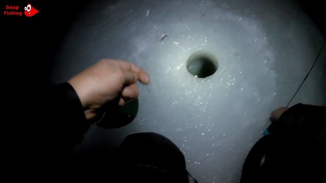 РЫБАЛКА НОЧЬЮ НА ЖЕРЛИЦЫ ЗИМОЙ . Жерлицы ночью. Ночная рыбалка на жерлицы.