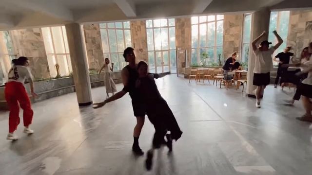 Твист. 3 курс. Мастерская О.Н.Малахова. Педагог по танцу - А.В.Сергиевский. смотреть онлайн