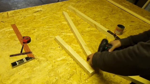 Простой насест для кур смотреть онлайн