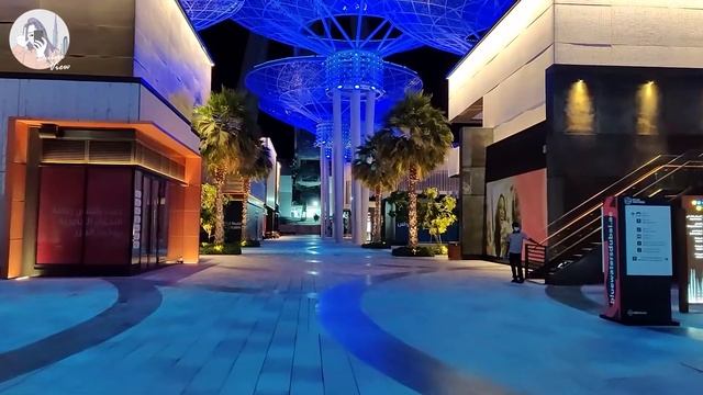 Most beautiful Place in Dubai - Bluewater Island (Midnight Walk-through)??? смотреть онлайн