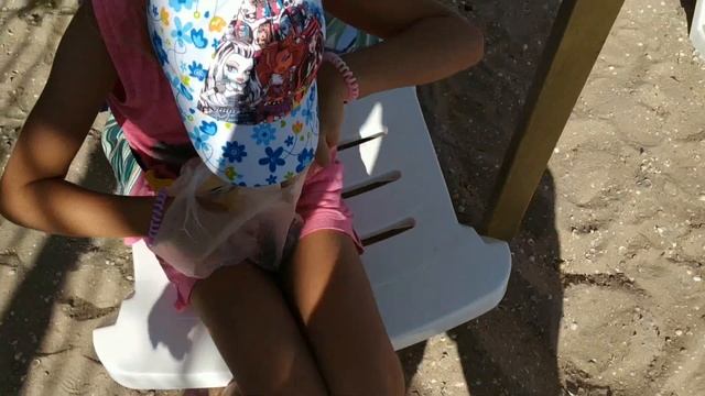 Белосарайская коса/Где купить свежую Камбалу!Цены на свежую рыбу/ Микки плавает в море?️