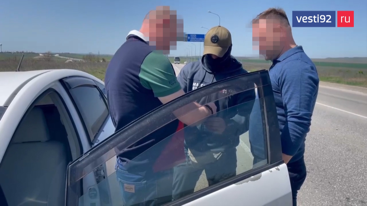 Экс-директор управляющей компании Севастополя задержан за взяточничество