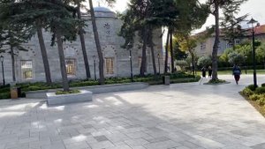 Смотровая Площадка с Явуз Султан Селим Мечеть, Стамбул сегодня октябрь 2022 г. (Отец Сулеймана)