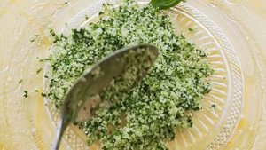 Зелёная соль. Ароматная, пряная базиликовая соль. Рецепт с солью.