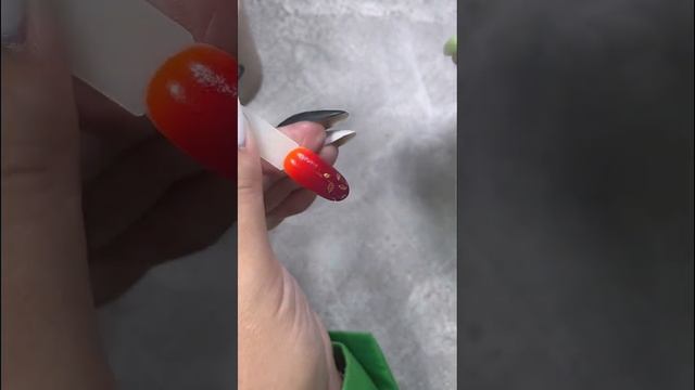 Осенний маникюр. Градиент смотреть онлайн