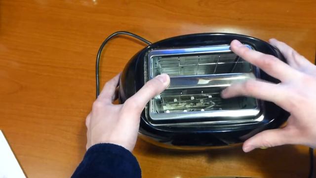 Обзор на тостер POLARIS PET 0702LB смотреть онлайн