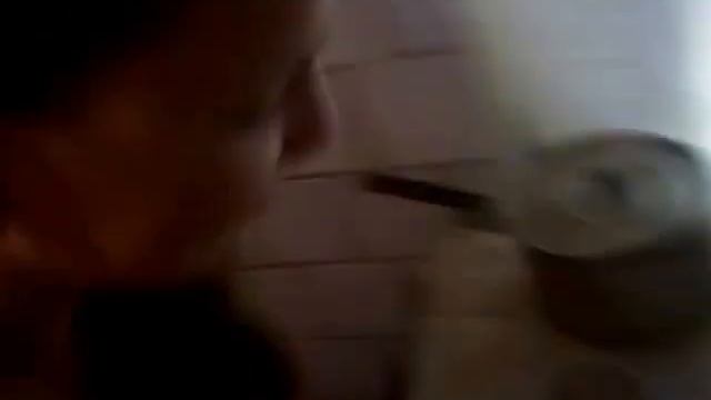 Чтоб не пил, мама, замуровала папу в стену!!! смотреть онлайн