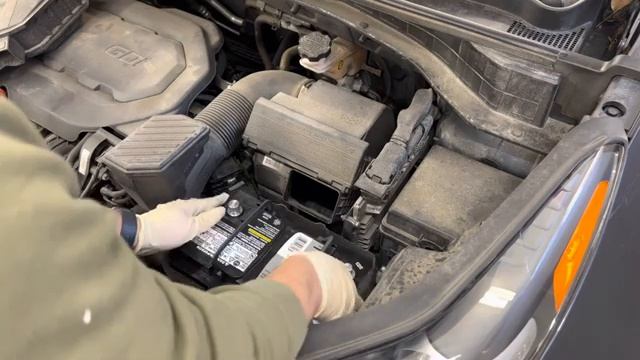 How To Replace 2015-2021 KIA Sportage Battery смотреть онлайн
