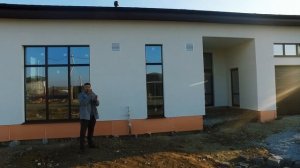 Строительство дома в Тюмени из керамзитоблоков в европейском стиле. Часть 4. Окна, Гараж, Фасад