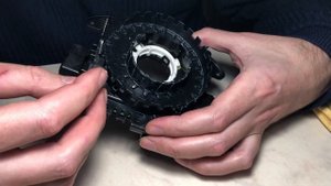 Ремонт улитки в подрулевом блоке (vw tiguan), часть 3