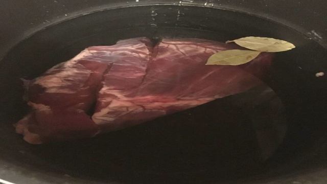 Салат с говяжьим сердцем и кукурузой