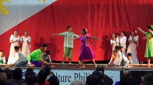 Tinikling/Tinkling/Bamboo Dance-Philippines Traditional Cultural Dance/Folk Music/Kawayan
