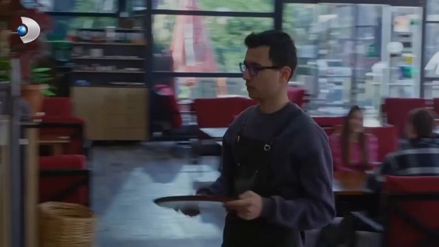 Özge ile karşılaştığından beri Kadir'in başı beladan kurtulmadı | Arka Sokaklar 667. Bölüm смотреть онлайн