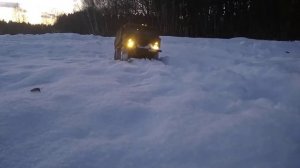 Машина на радиоуправлении. Cross-RC. Газ-66.