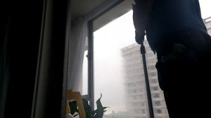 Как мыть окна.Мойка наружнего остекления изнутри.