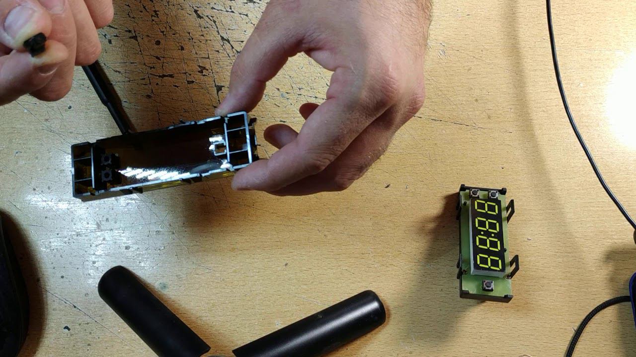 Toyota Picnic часы смотреть онлайн