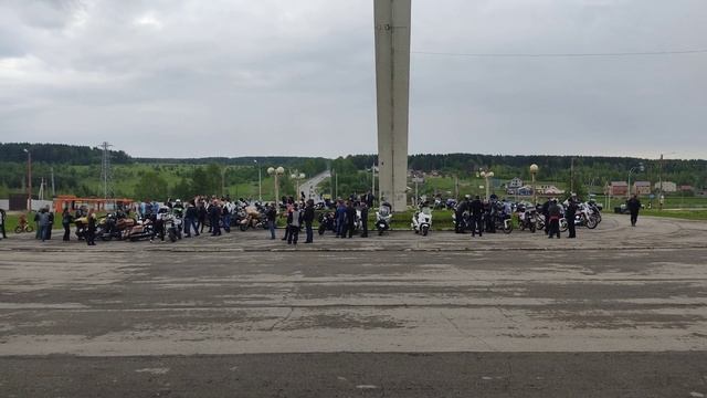 Открытие мотосезона в городе Березники. смотреть онлайн
