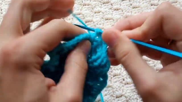 Шапка Берет крючком рельефными столбиками knitted crochet beret Вязание Всё крючком TV