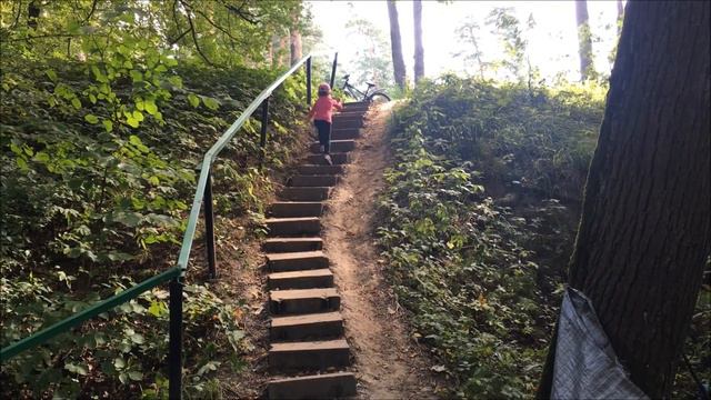 Поход к роднику. 1 км от МКАД, Москва. смотреть онлайн