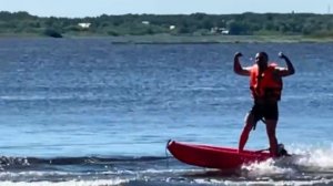 мотор 9.9 тащит трех взрослых на лодки кайман 300