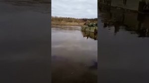 Вездеход Витязь ДТ30 форсирование в брод  р. Сейда Республика Коми