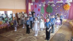 Игра на музыкальных инструментах "Часики идут"