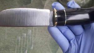 Кованый нож из порошковой стали ДИ90МП. Рукоять-черный граб.