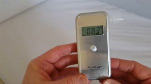 How to use the AlcoMate Premium AL-7000 no calibration breathalyzer.