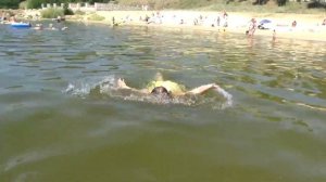 ВСЕ на пляж купаться !  // ДИАНА идёт на РЕЧКУ КУПАТЬСЯ с собачкой ДРУЖКОМ