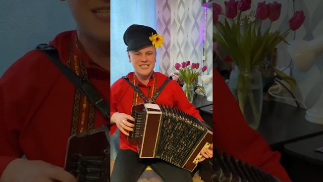 ХОРОШИ ВЕСНОЙ В САДУ ЦВЕТОЧКИ! Под ГАРМОНЬ.. Степан Васильев