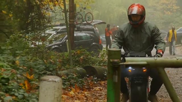Эко-транспорт для города: одноколёсный электроскутер с «умной» балансировкой