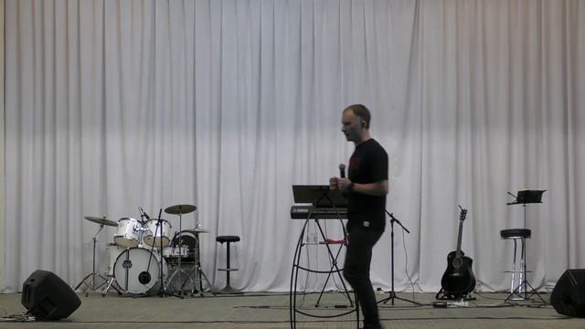 «Хватит шуршать листьями» Антон Труфанов 29. 02. 2020 смотреть онлайн