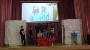 спектакль Чарли и шоколадная фабрика отрывок 1 дом