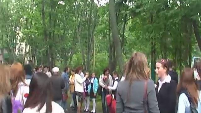 Гимназия № 8 в Дубне. 50 лет.avi смотреть онлайн