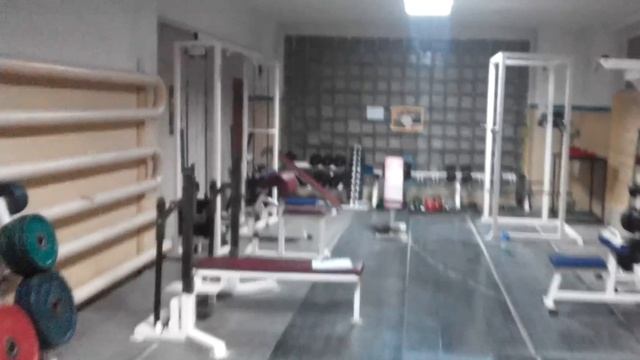 Мой первый зал Mihail Generalov Men's Physique Gym смотреть онлайн