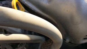 Стук в Toyota RAV 4 2014 года . 2.5 бензин.