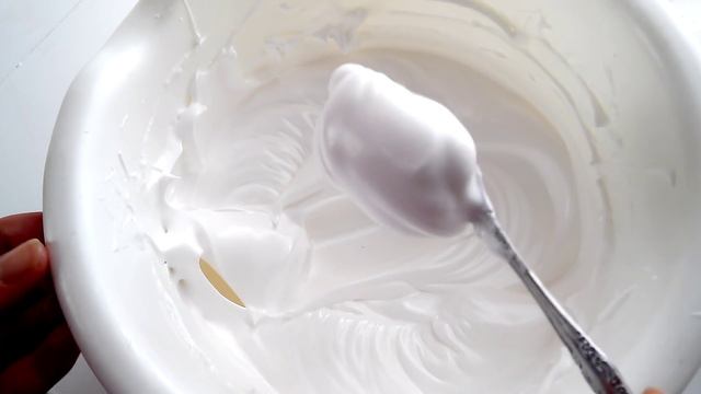 Самый вкусный торт | С заварным кремом, бананами и шоколадным бисквитом. Очень простой рецепт!