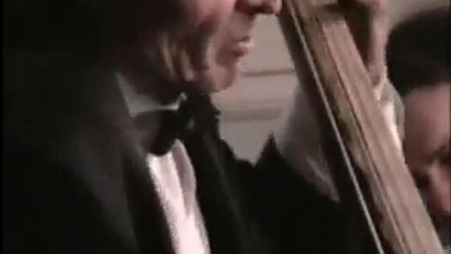 Полёт шмеля.Рифат Комачков.