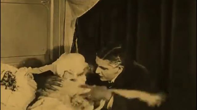 Anny Ondra in THE ARRIVAL FROM THE DARKNESS - Příchozí z Temnot (1921) Upgrade quality DVD смотреть онлайн