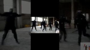 мемные танцы под супер музыку